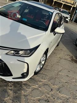 تۆیۆتا کۆرۆلا